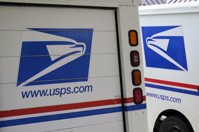 Report: Trump Plans to Take Control of USPS