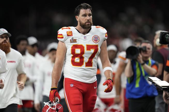 Chiefs GM: Travis Kelce Was 'Pretty' Sick Before Super Bowl