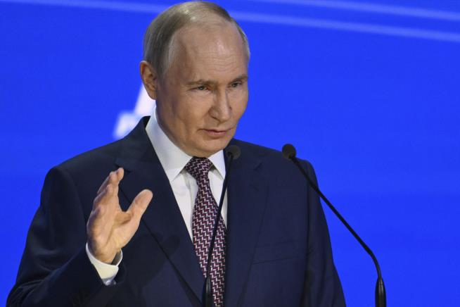 Putin Agrees to Halt Strikes on Ukraine Energy Sites