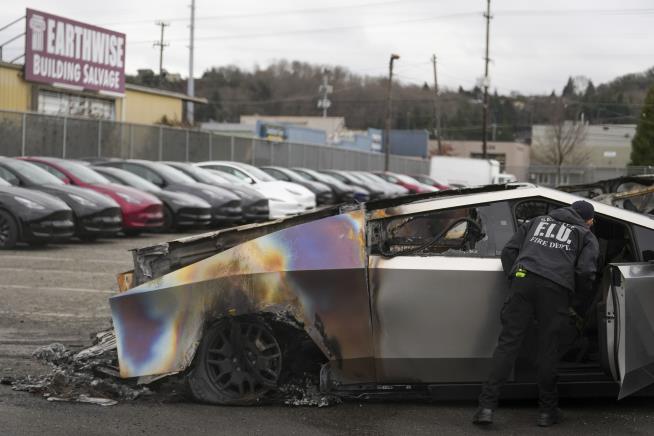 Trump Says Tesla Vandals Could Face 20 Years