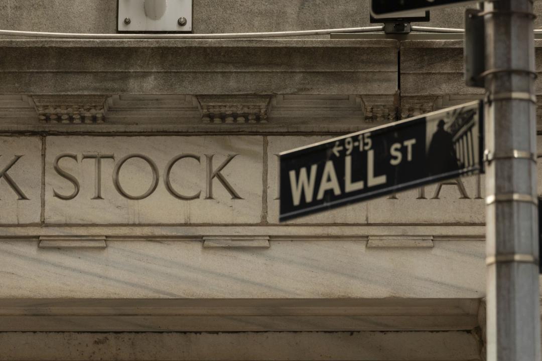 Dow Gains 1K Points as Stocks Bounce Back