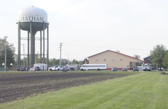 4 Killed in Illinois as Car Hits After-School Building