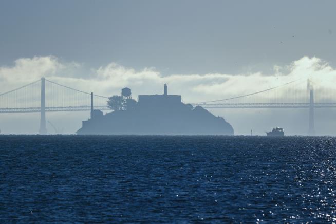 Trump: We're Making Alcatraz a Prison Again