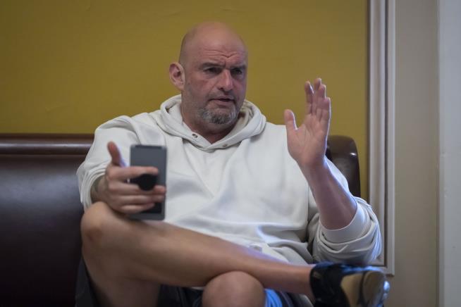 Sources Describe Strange Behavior by Fetterman at Meeting