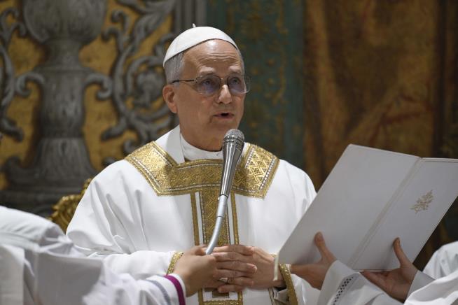 New Pope Is a White Sox Fan