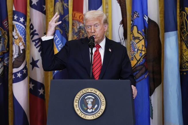 Judge Issues Restraining Order on Slashing Federal Agencies