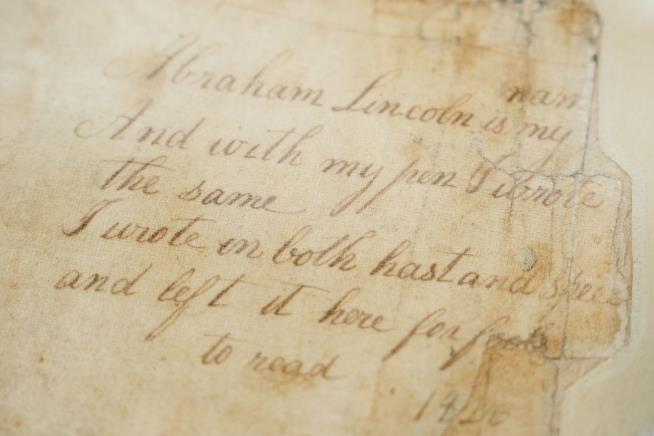 Lincoln Artifacts Meant for Public Are Sold to Collectors