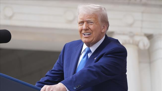 Judge Blocks Trump's Order Using a Sea of Exclamation Points