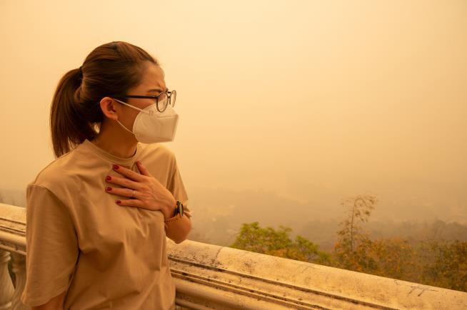 Friday Will Likely Be a Smoky One for the Midwest