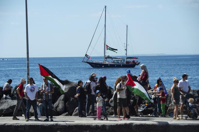 Greta Thunberg Sails for Gaza to Break Blockade