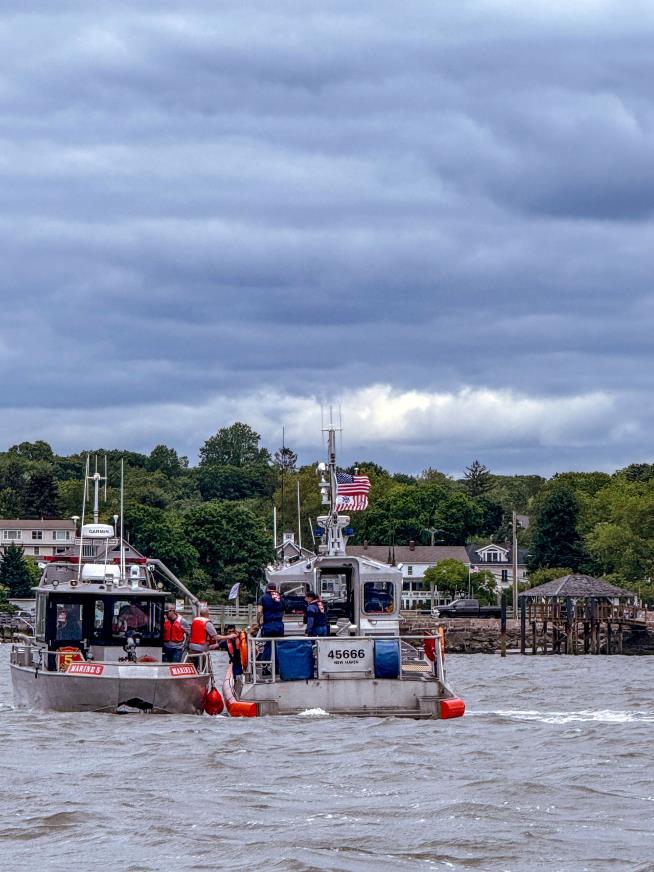 Pilot Calls 911 After Landing in Choppy Waters