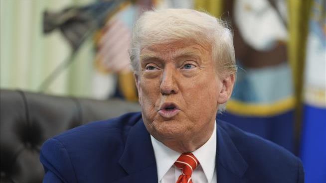 Trump: I Just Ended a 75-Minute Call With Putin