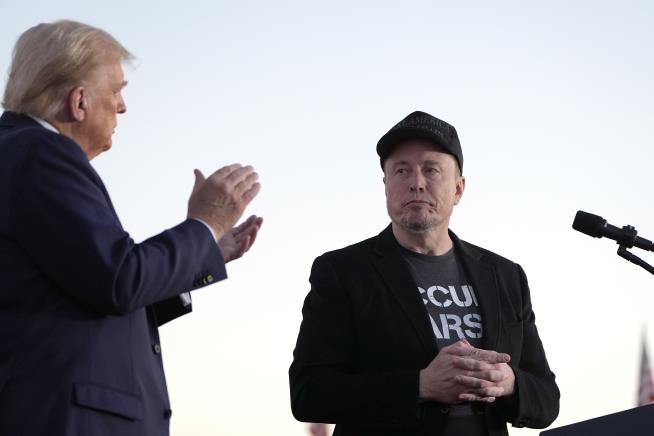 No Phone Call, but Musk, Trump Seem to Move On