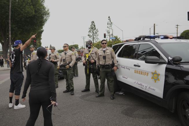 ICE Presses Raids in LA as Trump Officials Taunt Bass