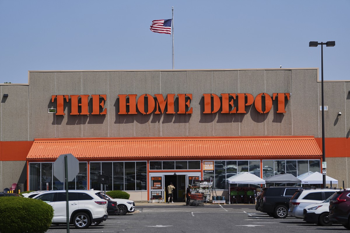 Home Depot Thrust Into Tricky Spot in LA