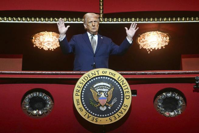 Trump to Attend Les Mis Opening Night Tonight