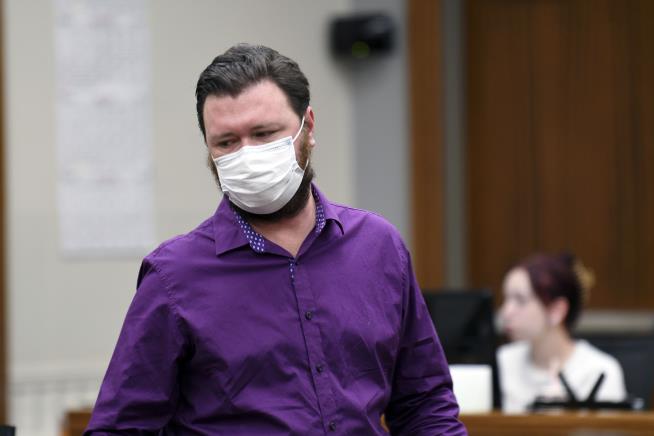 Funeral Home Owner Who Left Corpse in Hearse Sentenced