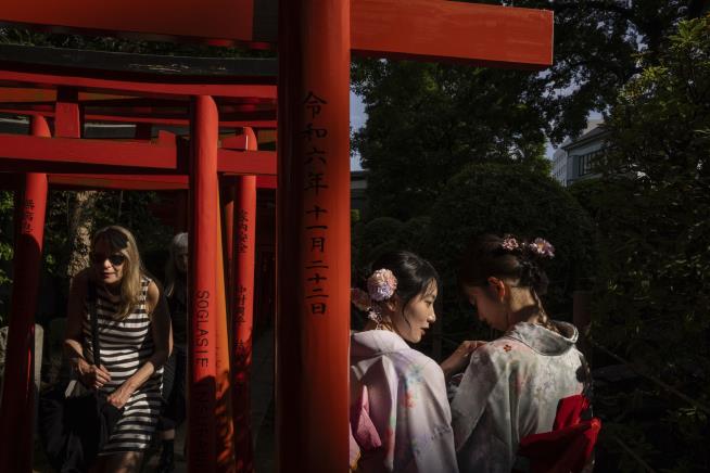 Japan's Chief Meteorologist: Ignore Earthquake 'Hoax'