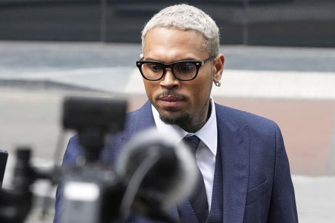 Chris Brown Pleads Not Guilty in Assault Case, Will Keep Touring