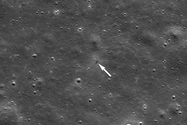 NASA Snaps Crash Site Image of Japanese Lander