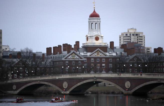 Judge Gives Harvard a Win on Foreign Students