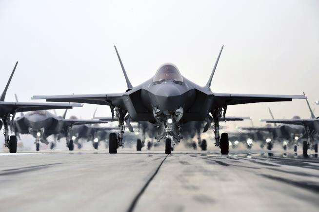 UK Is Buying Up Nuclear-Capable Fighter Jets