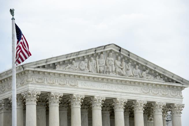 SCOTUS Sides With Texas Death Row Inmate
