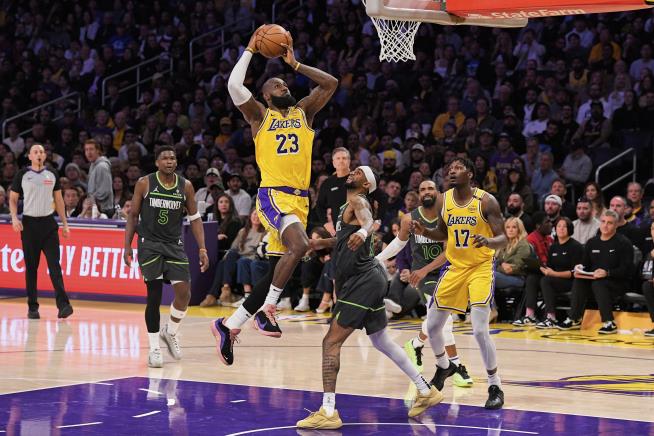 LeBron James Will Stay but Pushes Lakers to Improve