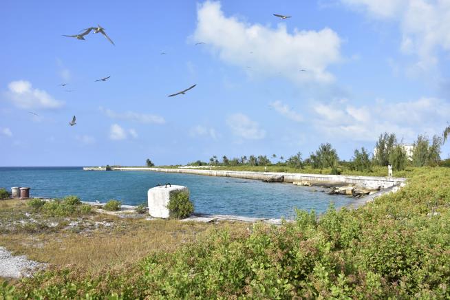 Johnston Atoll Spared From SpaceX Rocket Plans