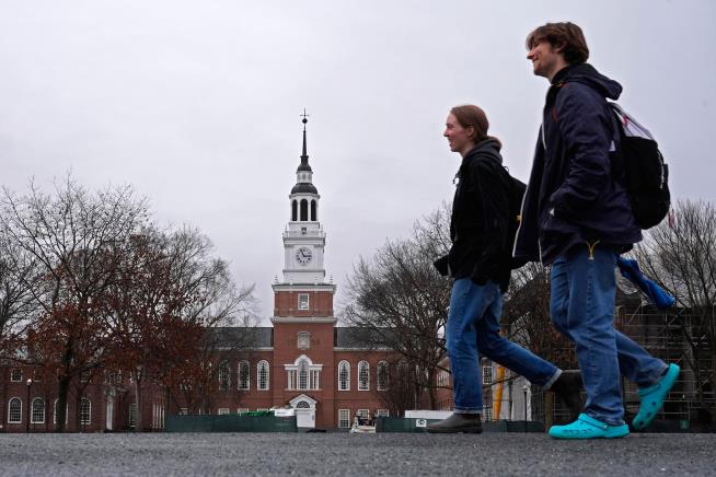 GOP Panel Says Scholarships Help China Steal Technology