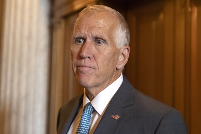 GOP Senator Offers Withering Assessment of Hegseth