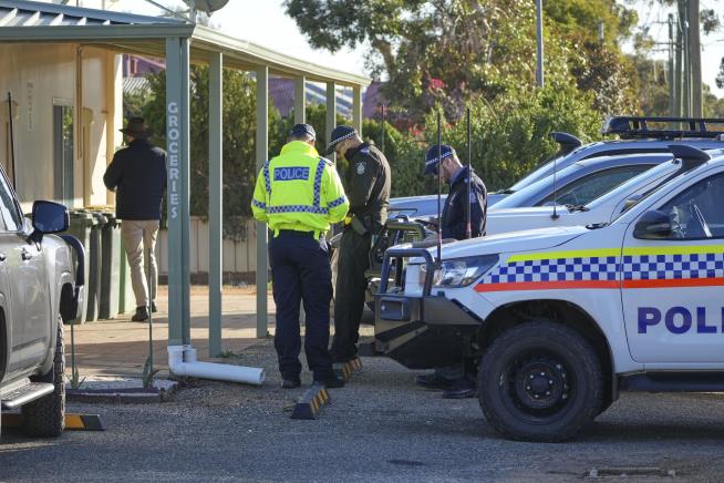 German Tourist Found Alive in Outback After 12 Days