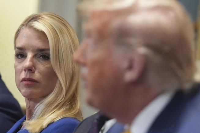Democrats Happily Pile On the Growing Epstein Chaos