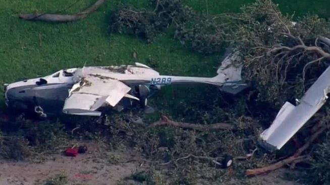 Residents Rush to the Rescue After Florida Plane Crash