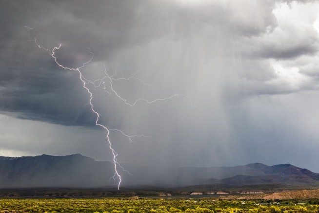 1 Killed, 13 Hurt in Lightning Strike at Archery Range