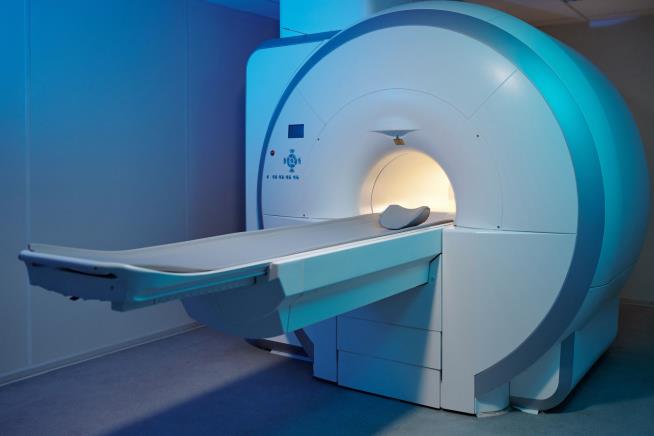 Necklace Pulls Man Into MRI Machine