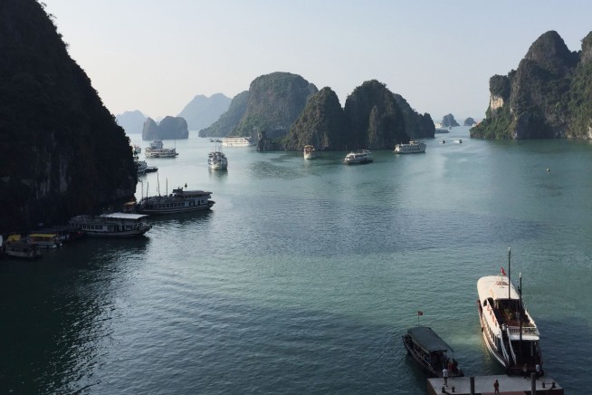 Storm Flips Tourist Boat in Vietnam, Killing 34