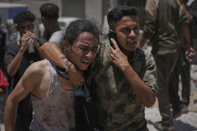 Israeli Fire Kills 85 Palestinians Trying to Get Food From Convoy