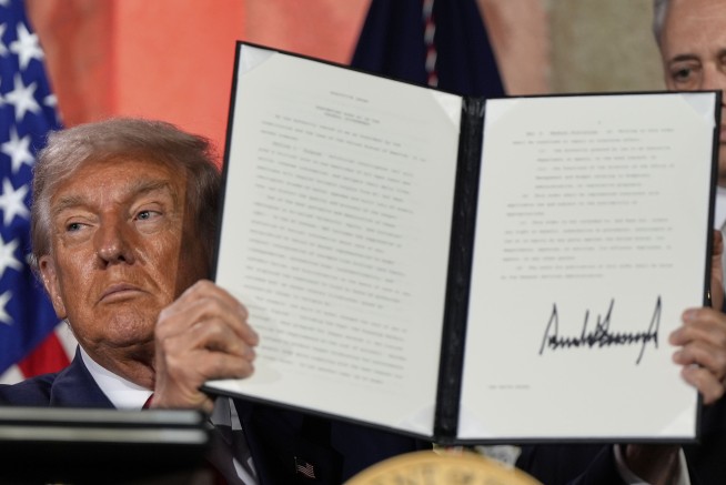 Trump's AI Plan Has One Catch for Tech Giants
