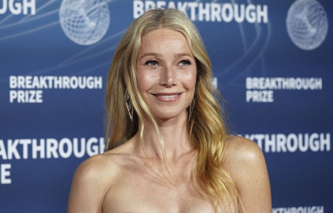 Gwyneth Paltrow Steps Into Breach After Kiss Cam Quitting