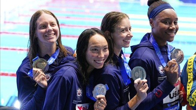 Stomach Bug Sidelines US Swimmers at Worlds