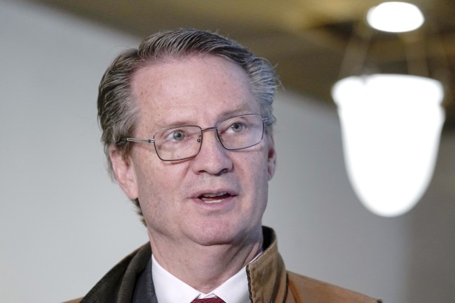 GOP Lawmaker Injured by Horse Kick