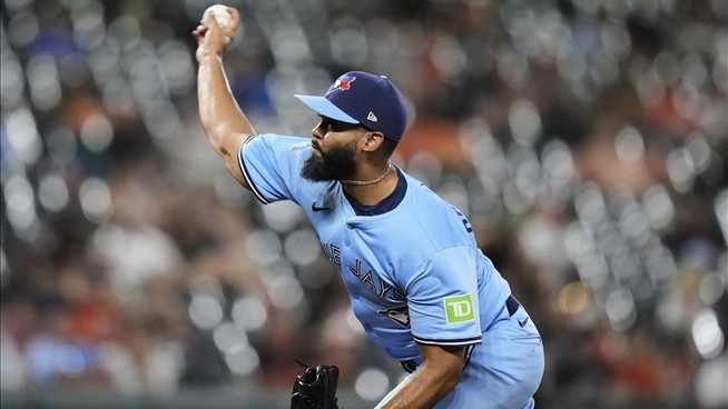 Player Traded From One Team to Other During Doubleheader
