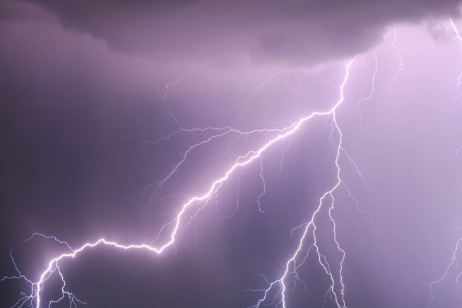 515-Mile Lightning 'Megaflash' Sets a New Record