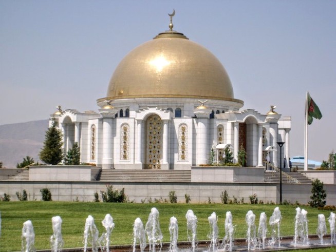 Turkmenistan Hopes to Lure Tourists With a Visa Shift
