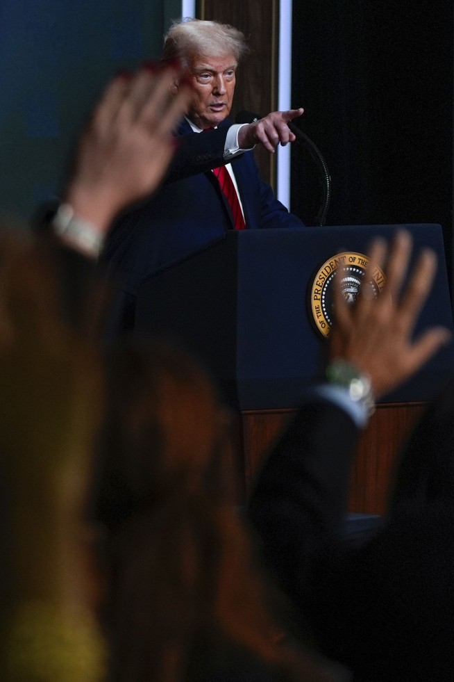 Trump Ousts Most of Puerto Rico's Fiscal Oversight Board