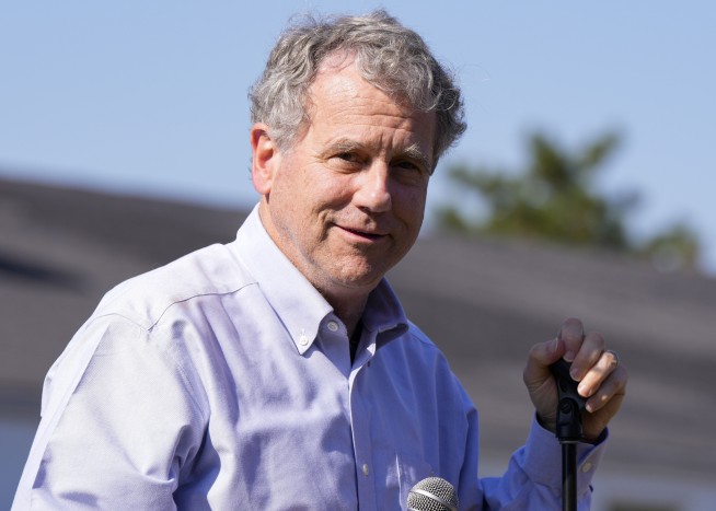 Big-Name Democrat Plots 2026 Senate Comeback