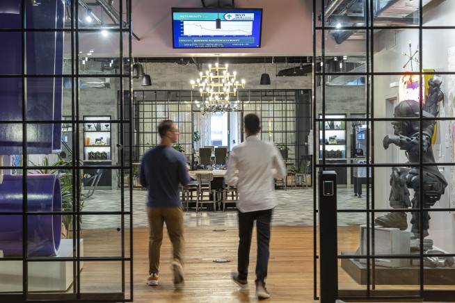 In a First, NYC Office Traffic Tops Pre-Pandemic Levels
