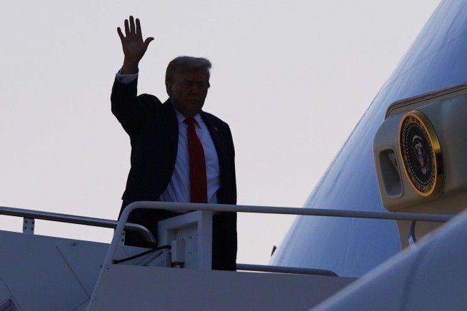 Hillary: I'll Nominate Trump for a Nobel if He Pulls This Off