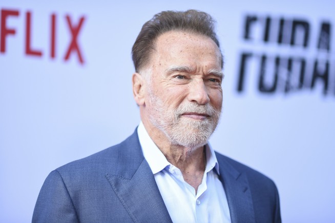 Arnold Weighs In on Newsom's Gerrymandering Fight